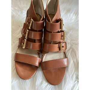 Michael kors brown leather strapped heels size 8.5